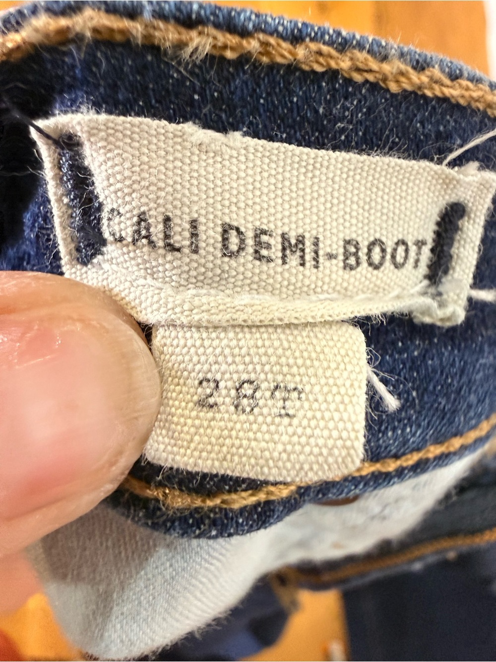 Madewell Cali Demi-Boot Jeans Dark Wash High Rise Flare Stretch Denim size 28 - Picture 8 of 12